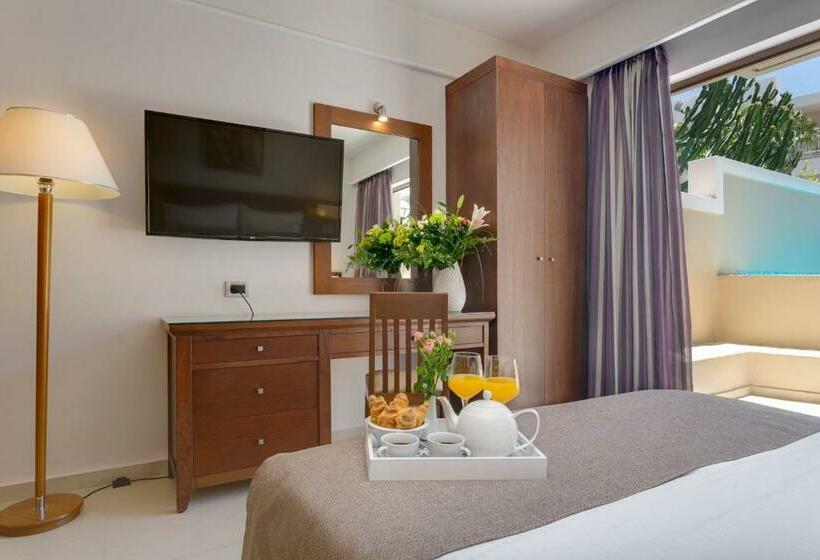 Полулюкс с Бассейном, Porto Platanias Beach Resort & Spa