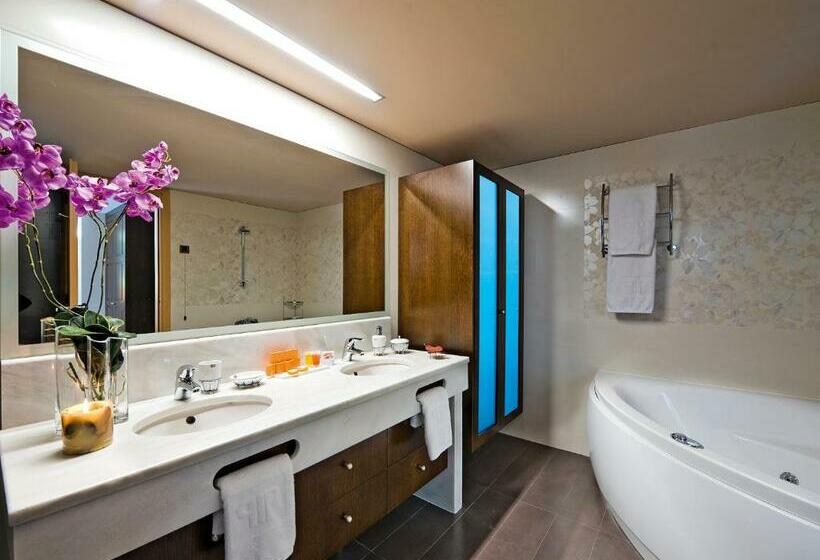 Люкс 2 Спальни, Porto Platanias Beach Resort & Spa