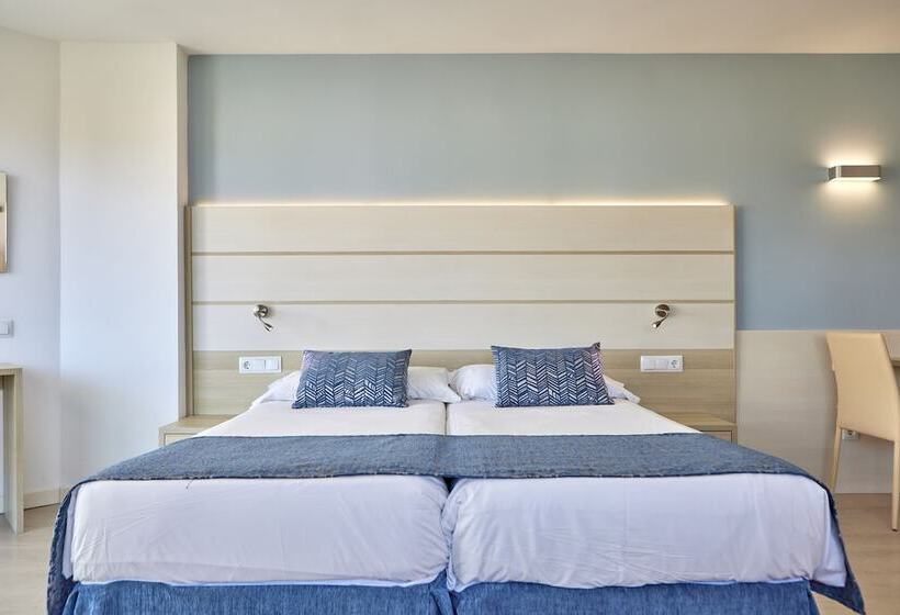 Номер Стандарт с Террасой, Tomir Portals Suites  Adults Only