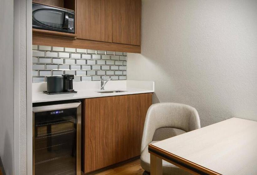 سوییت, Courtyard By Marriott Orlando Lake Buena Vista At Vista Centre