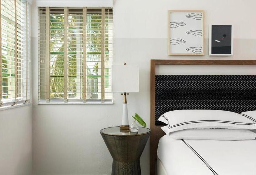 سوییت, Kimpton Surfcomber Hotel, An Ihg