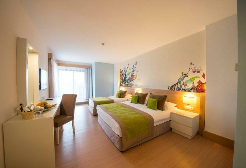 Номер Deluxe, Limak Arcadia Sport Resort Belek