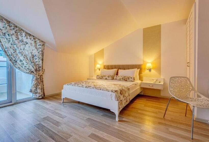 اتاق لوکس, Monta Verde Hotel & Villas