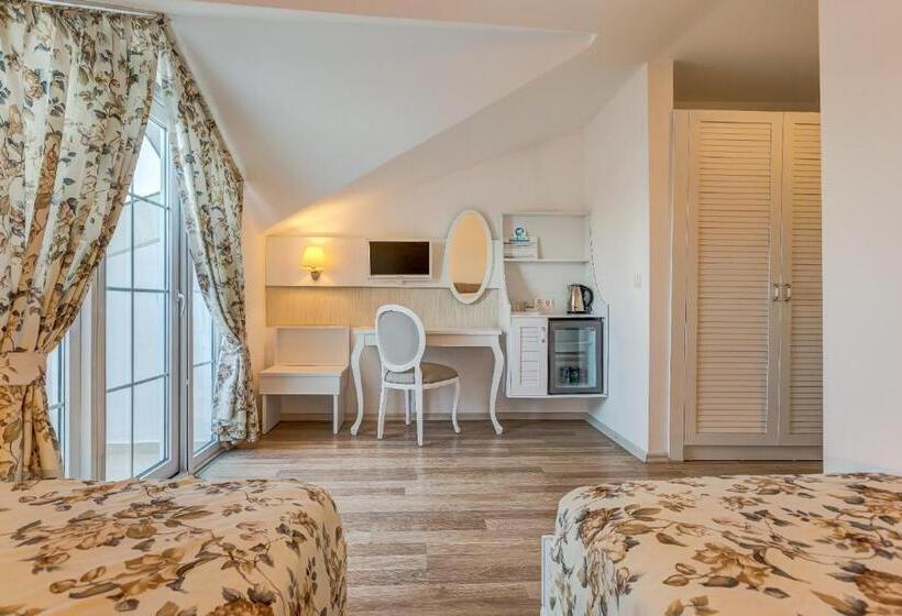 اتاق لوکس, Monta Verde Hotel & Villas