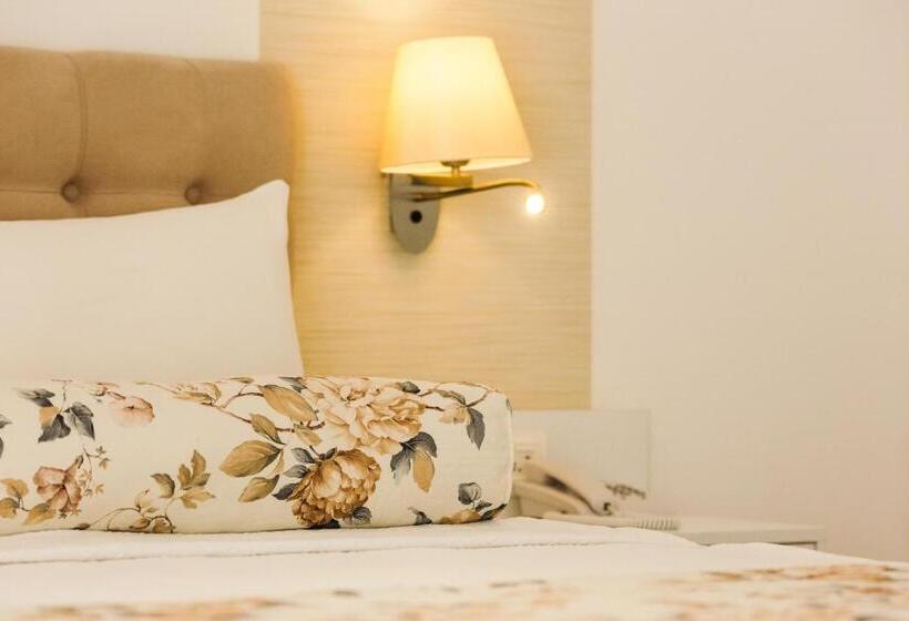 اتاق لوکس, Monta Verde Hotel & Villas