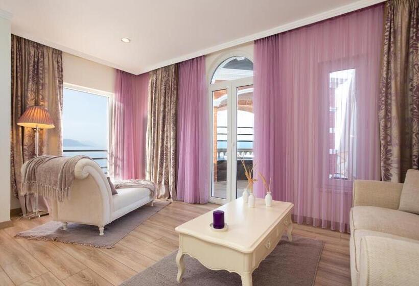 Люкс Кровать Квин, Orange County Kemer