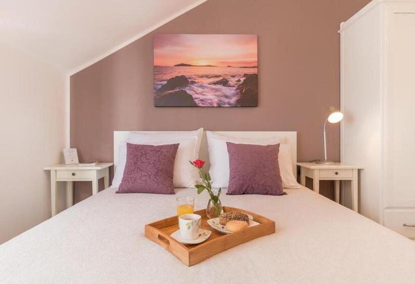 Номер Стандарт Вид на Горы, Apartments Micika