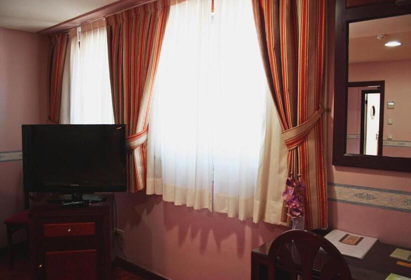اتاق استاندارد, Hosteria Sara By Gaiarooms