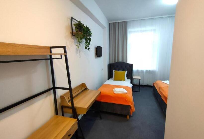 Quarto Triplo Estandar, Great Polonia Wrocław Tumski