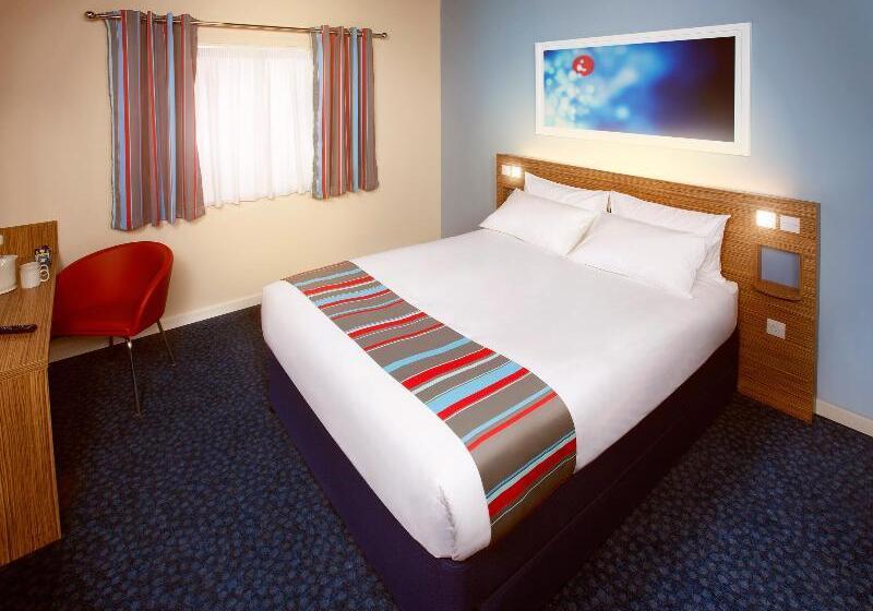 سوئیت کلاسیک, Pestana Tropico Ocean & City