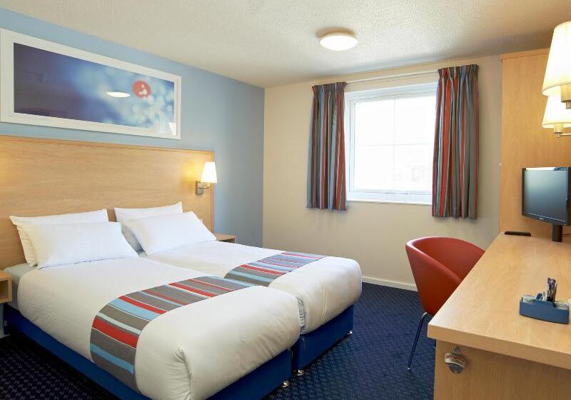 سوئیت کلاسیک, Pestana Tropico Ocean & City