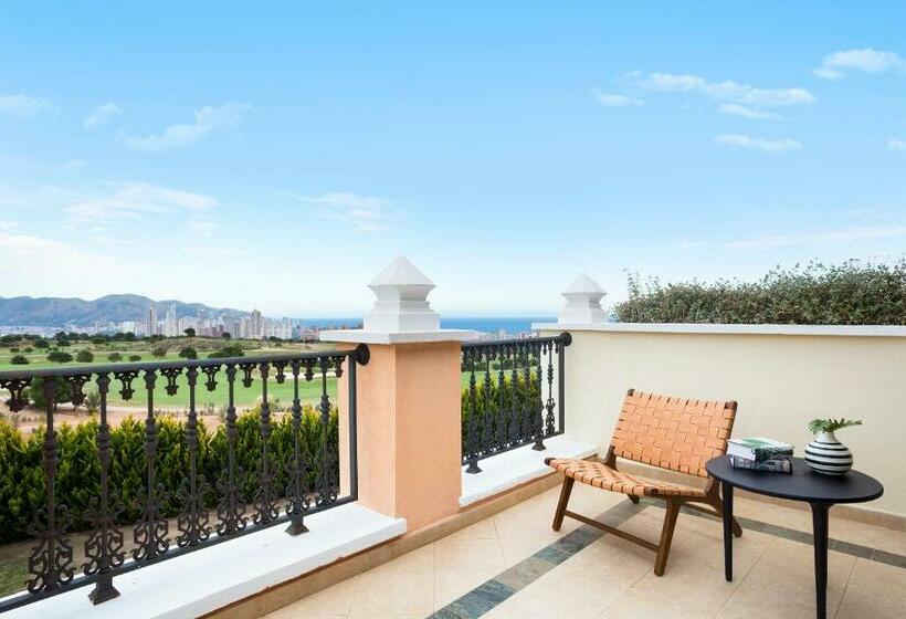 주니어 스위트, The Level At Melia Villaitana