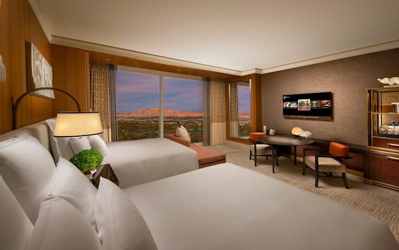 اتاق استاندارد با تخت دو نفره بزرگ, Wynn Las Vegas