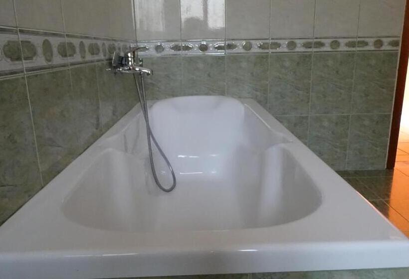 آپارتمان سوپریور 2 خوابه, Villa Lions