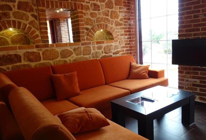 آپارتمان پریمیوم 1 خوابه, Villa Lions