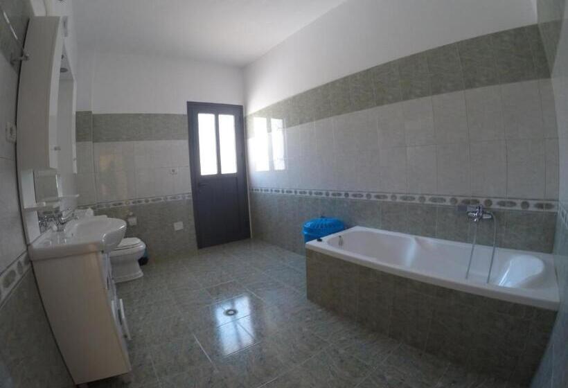 آپارتمان سوپریور 2 خوابه, Villa Lions