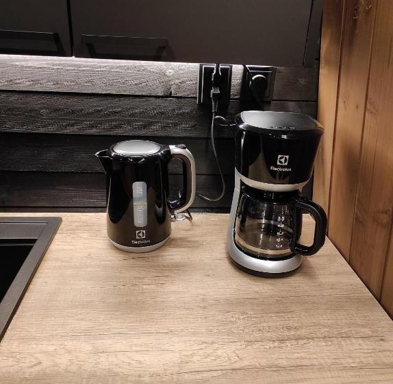 Номер Superior, Black