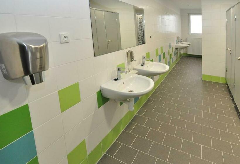 Четырехместный Номер Стандарт, Hostel Tereza Břeclav