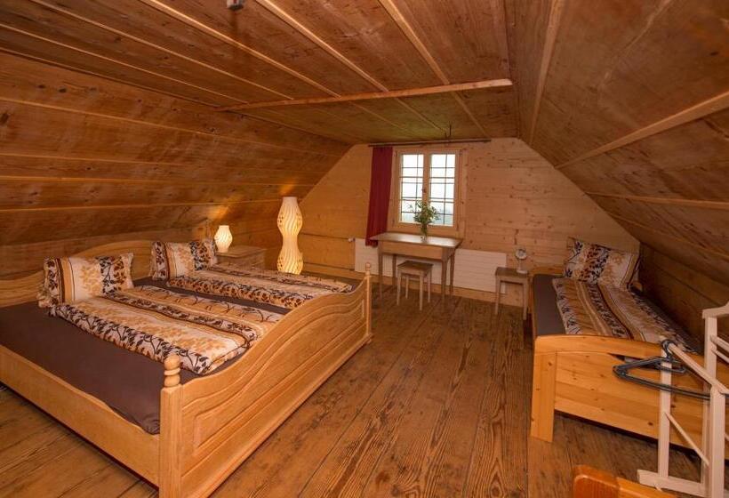 标准四人间共用浴室, Bed And Breakfast Huobschür