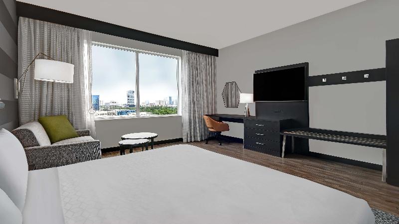 Номер Стандарт Адаптированный для Инвалидов, Holiday Inn Express Houston   Galleria Area By Ihg