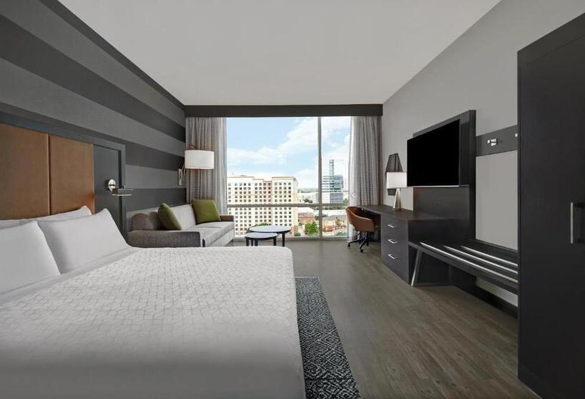Люкс Кровать Кинг, Holiday Inn Express Houston   Galleria Area By Ihg