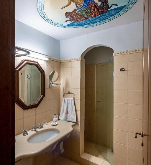 Полулюкс с Видом, Palazzino Di Corina