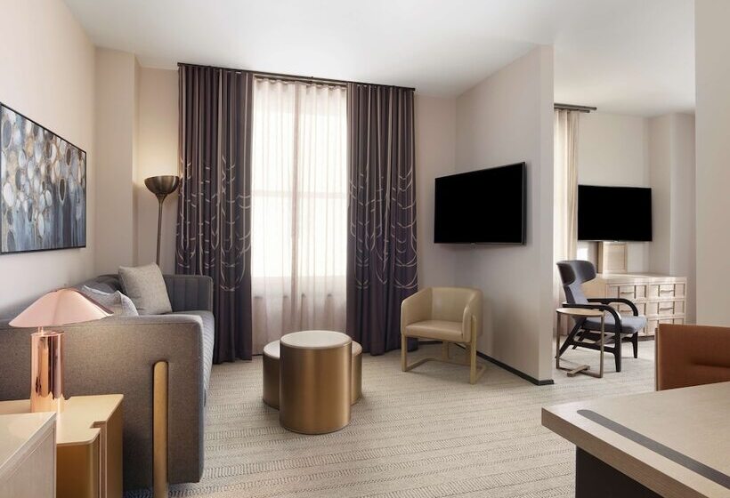 주니어 스위트, The Clift Royal Sonesta San Francisco