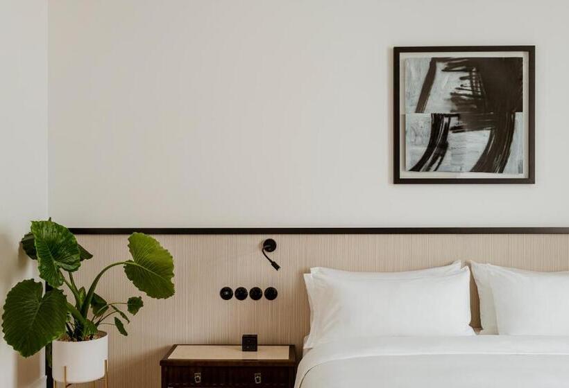 Классический Номер, Nobu Hotel Warsaw