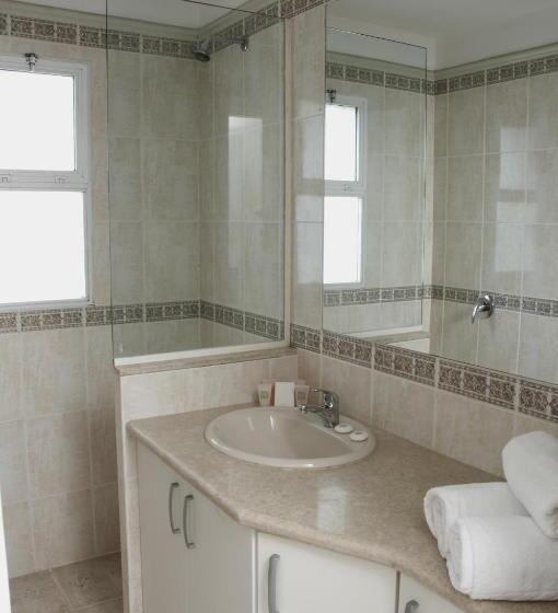 Апартаменты 2 Спальни, Sunset Beach