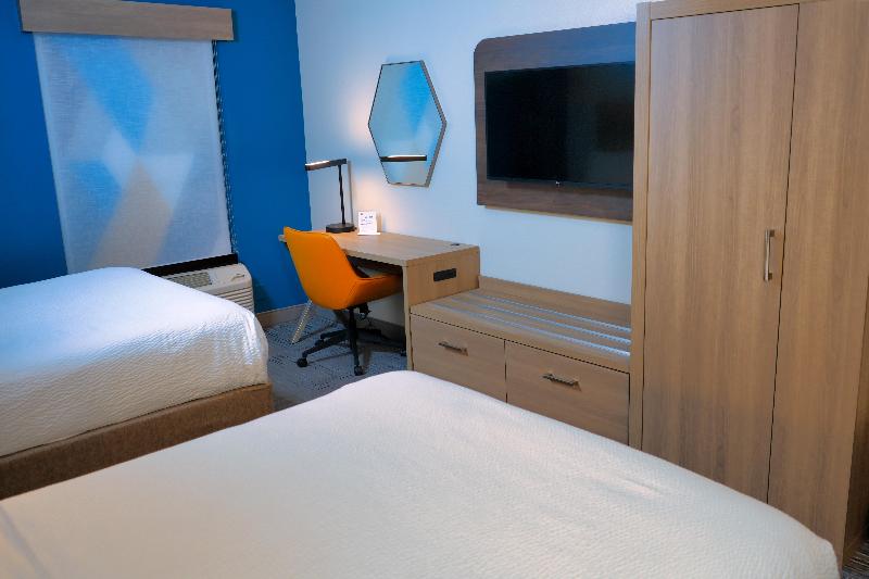 스탠다드 룸, Holiday Inn Express Hotel & Suites Tampa Oldsmar, An Ihg