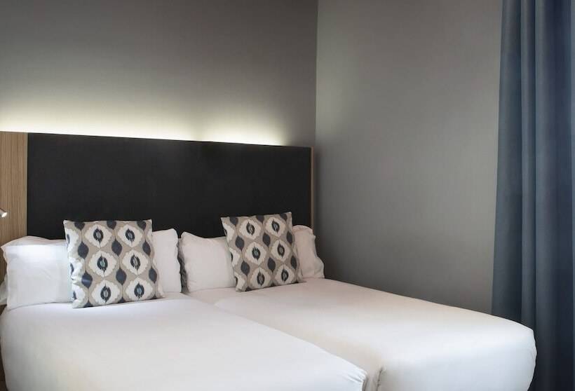 Quarto Estandar, Petit Palace Plaza Del Carmen