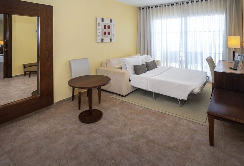 سوییت جونیور با چشم‌انداز دریا, Serhs Natal Grand Hotel & Resort