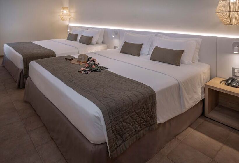 اتاق خانوادگی با چشم‌انداز جانبی دریا, Serhs Natal Grand Hotel & Resort