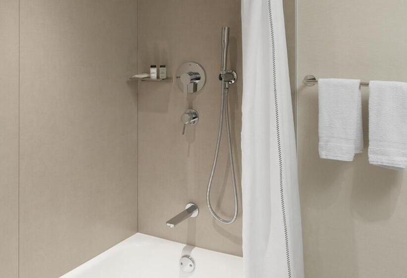 Standard-huone King-vuode, Sheraton Park Hotel At The Anaheim Resort