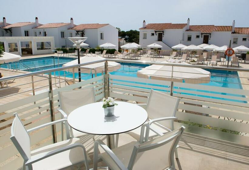 Апартаменты 2 спальни Вид на Бассейн, Naranjos Resort Menorca