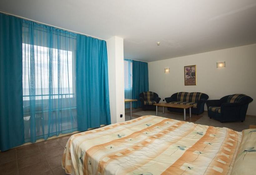 Студия Стандарт Вид на Море, Royal Bay Hotel – All Inclusive
