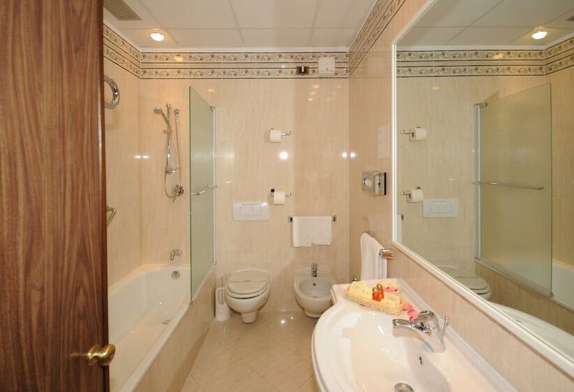 Номер Стандарт, Grand Hotel Excelsior
