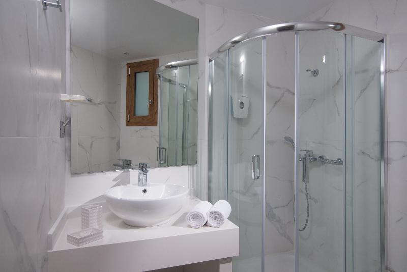 Семейный Номер Вид на Море, Blue Bay Resort
