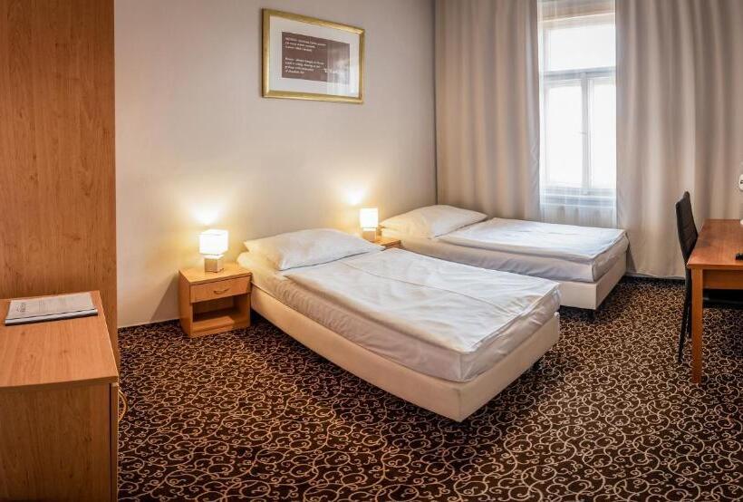 Quarto Economy, Brixen