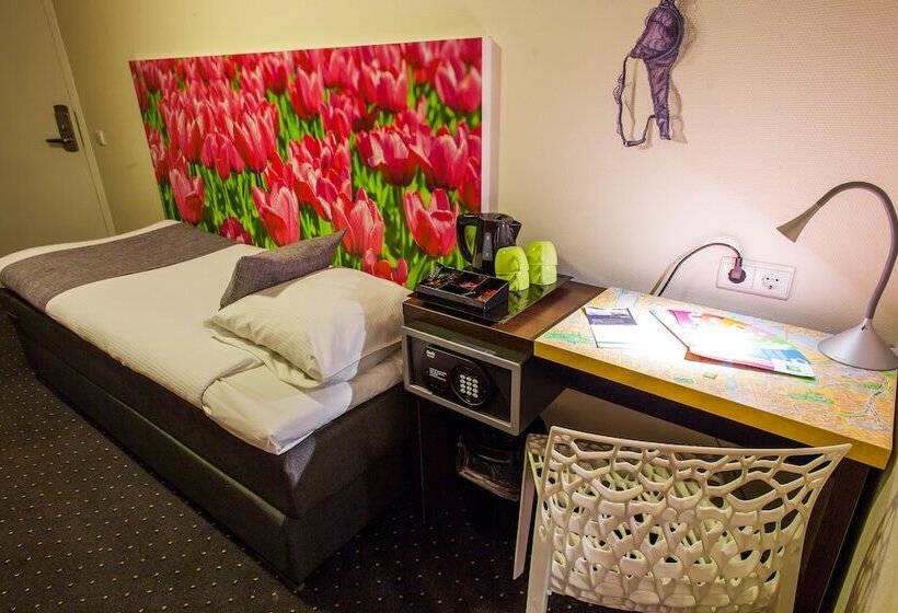 家庭间, Ibis Styles Amsterdam City