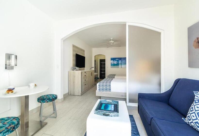 اتاق استاندارد با 2 تخت دوبل, Ports Of Call Resort