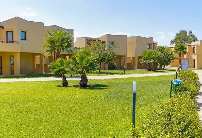 Классический Номер, Voi Arenella Resort