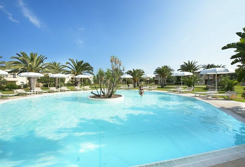 Трехместный Номер Superior, Voi Arenella Resort