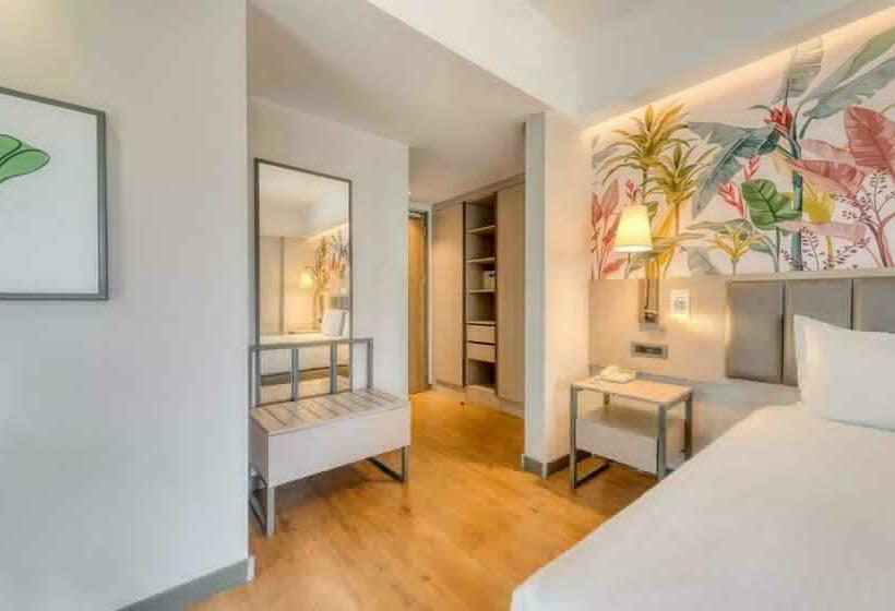 Номер Стандарт Вид на Сад, Megasaray Club Belek