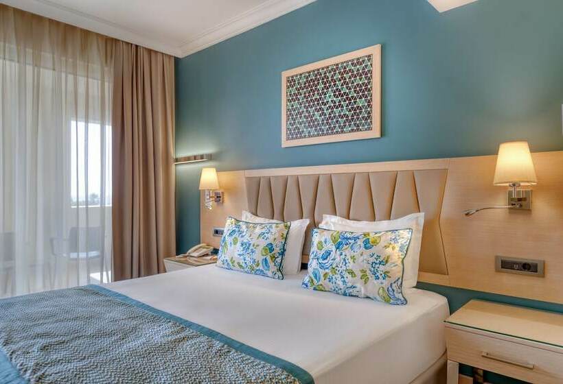 Номер Deluxe, Megasaray Club Belek