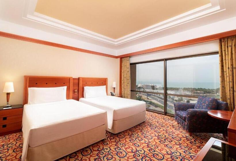 اتاق پرمیوم با چشم‌انداز دریا, Holiday Inn Kuwait By Ihg