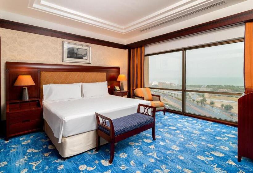 سوئیت کلاب, Holiday Inn Kuwait By Ihg