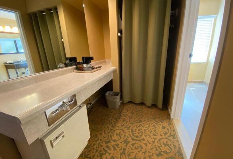 주니어 스위트, The Morgan Hotel San Simeon