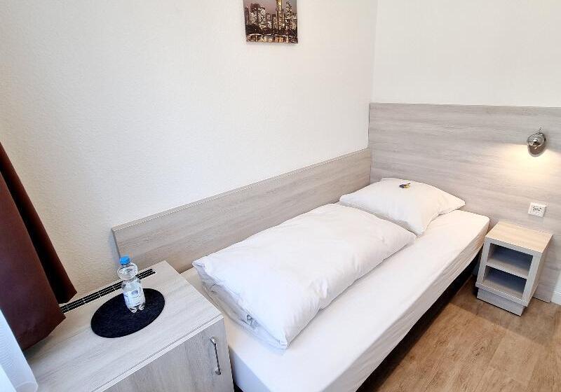 스탠다드 싱글 룸, Adler Hotel Frankfurt