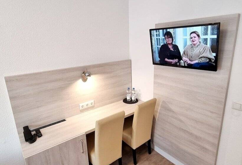 스탠다드 룸 공동 욕실, Adler Hotel Frankfurt
